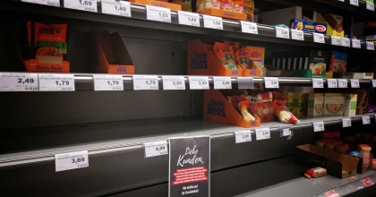 pexels roy broo empty shelves grocery items